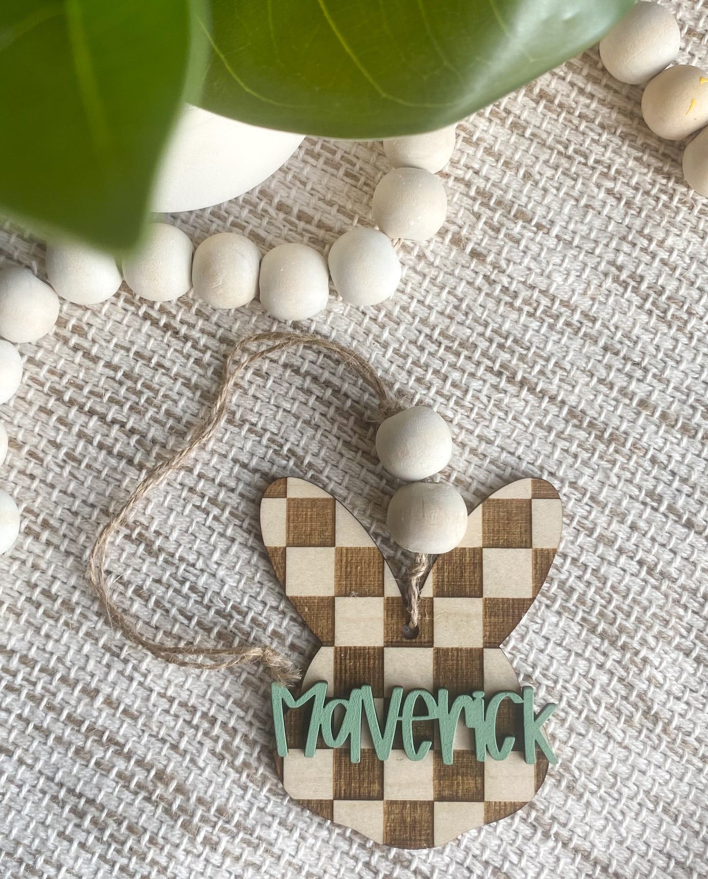 Personalized Checkered Bunny Name Tag – Maple Wood 🐰✨
